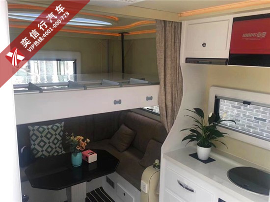 奔驰乌尼莫克 奔驰乌尼莫克