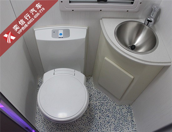 奔驰乌尼莫克 奔驰乌尼莫克