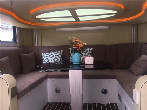 乌尼莫克房车 乌尼莫克房车